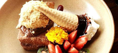 Agatha's Licensed Cafe - Sunshine Coast Tourism 3