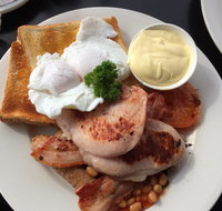 Caffe Mia - Holiday Sunshine Coast