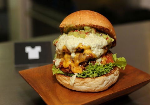 Chef's Kitchen And Cafe - Holiday Sunshine Coast 8