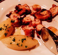 Restaurant Hubert - Holiday Sunshine Coast