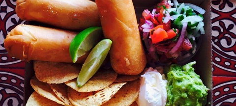 Tommy's - Holiday Sunshine Coast 0