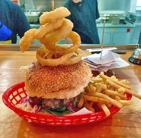 Tommy's - Holiday Sunshine Coast 6