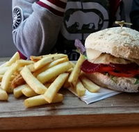 Belle Vue Cafe - Holiday Sunshine Coast