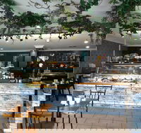 Crazies Cafe - Holiday Sunshine Coast