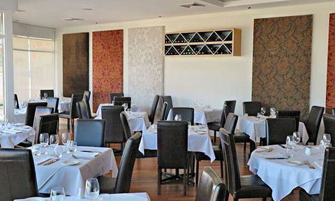 Gilligans Beachside Cafe - Sunshine Coast Tourism 7
