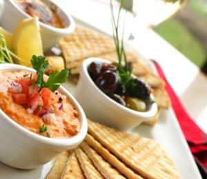 Ramon's At Willow Pond - Holiday Sunshine Coast 7