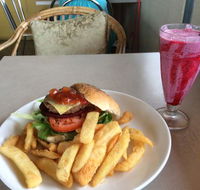 The Blue Heron Cafe - Sunshine Coast Tourism