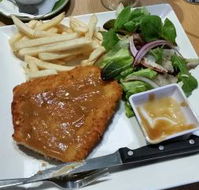 Ducky Brown Cafe - Sunshine Coast Tourism