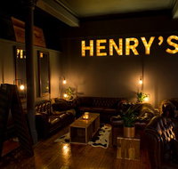Henry's Bar  Restaurant - Sunshine Coast Tourism