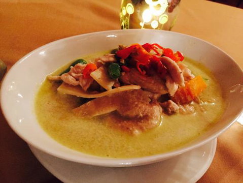 Thai On The Hill - Sunshine Coast Tourism 0