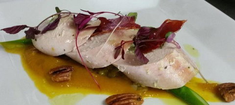 Castaway Cafe - Jacobs Well - Holiday Sunshine Coast 1