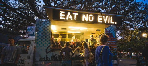 Kingsland Vegan Restaurant - Holiday Sunshine Coast 1