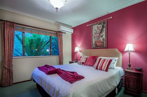 Ruby's Cafe - Sunshine Coast Tourism 21