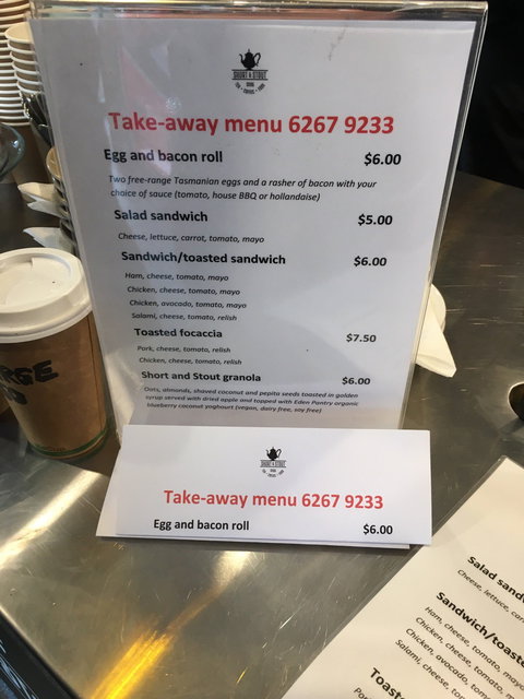 Short & Stout Cafe - Holiday Sunshine Coast 6