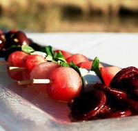 OMaras Hotel - Sunshine Coast Tourism