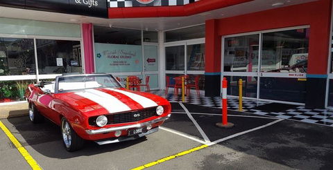 RJ's Rock N Roll Diner - Sunshine Coast Tourism 9