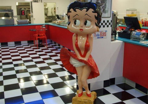 RJ's Rock N Roll Diner - Sunshine Coast Tourism 10