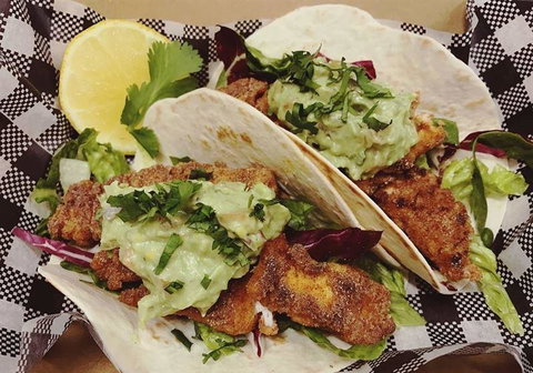 Saltwater Cafe & Pizza - Holiday Sunshine Coast 10