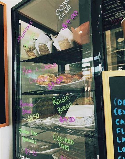 Saltwater Cafe & Pizza - Holiday Sunshine Coast 7