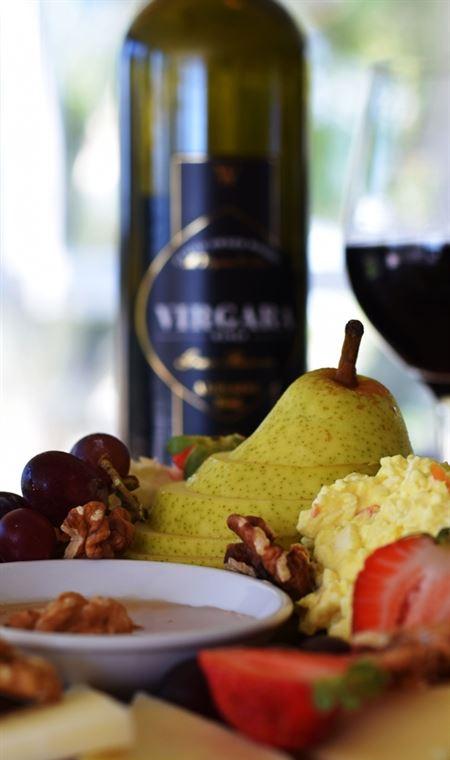 Sneaky's Restaurant - Sunshine Coast Tourism 10