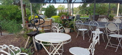 Bethungra Olde School T-House - Holiday Sunshine Coast 2