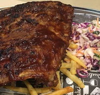 Cannonballs Grill - Holiday Sunshine Coast