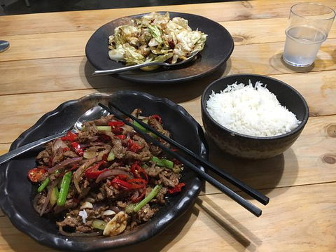Chilli Panda - Holiday Sunshine Coast 0