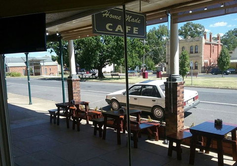 Home Made Cafe Avoca - Sunshine Coast Tourism 2