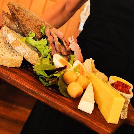 Ingleside Bakery Cafe - Holiday Sunshine Coast 0