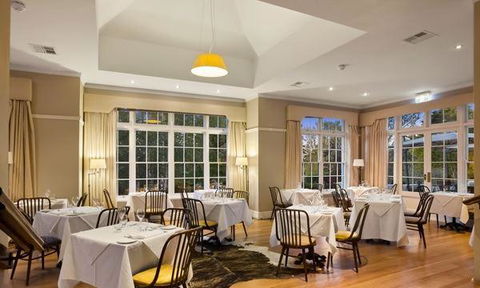 Katers Restaurant - Sunshine Coast Tourism 5