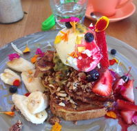 Belle Central - Sunshine Coast Tourism