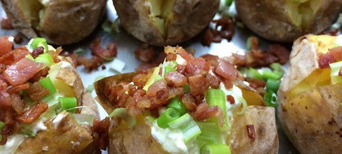 Famished Homestyle Food Bar - Holiday Sunshine Coast 1