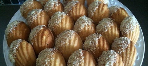 Famished Homestyle Food Bar - Holiday Sunshine Coast 3