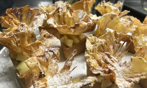 Famished Homestyle Food Bar - Holiday Sunshine Coast 5