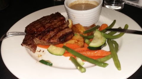 Lussino's Italian Restaurant - Sunshine Coast Tourism 0