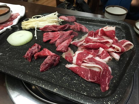 Melbourne Dae Jang Geum Korean BBQ - Holiday Sunshine Coast 0