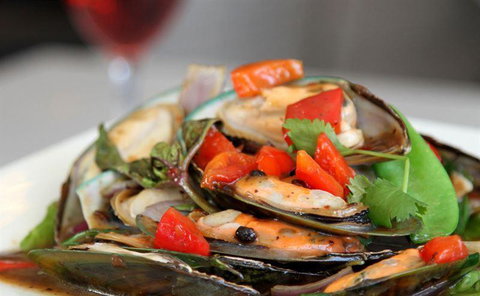 Quo Vadis Restaurant And Pizza Parlour - Sunshine Coast Tourism 11