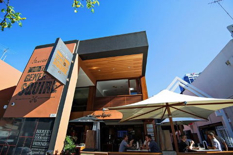 The Generous Squire - Sunshine Coast Tourism 0