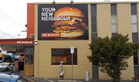 Mr Burger - Holiday Sunshine Coast 0