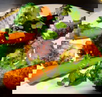 Metro Hotel - Sunshine Coast Tourism