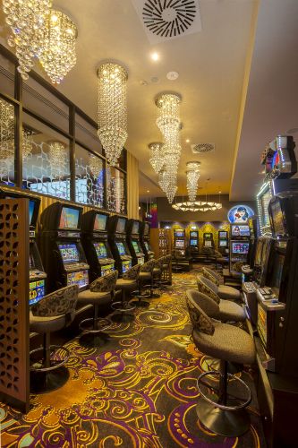 Brothers Leagues Club - Holiday Sunshine Coast 2