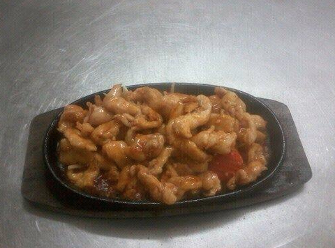 Macksville Chinese Restaurant - Holiday Sunshine Coast 1