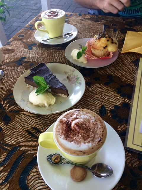 Ebb And Flow Cafe - Holiday Sunshine Coast 5
