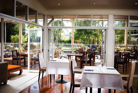 Poolside Restaurant - Sunshine Coast Tourism 0