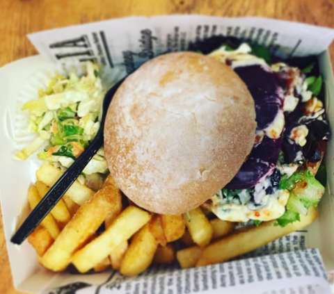 Edison’s Burger Bar - Sunshine Coast Tourism 3