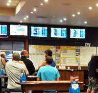 Central Park Tavern - Holiday Sunshine Coast