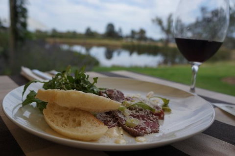 Di Lusso - Holiday Sunshine Coast 0