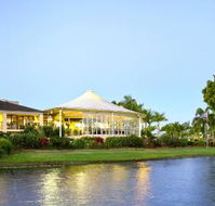 Emerald Lakes Golf Club - Holiday Sunshine Coast