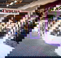 Roth Wine Bar - Holiday Sunshine Coast