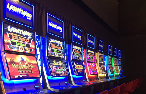 Isa Hotel - Sunshine Coast Tourism 4